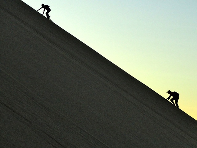 gobi dune climbers
