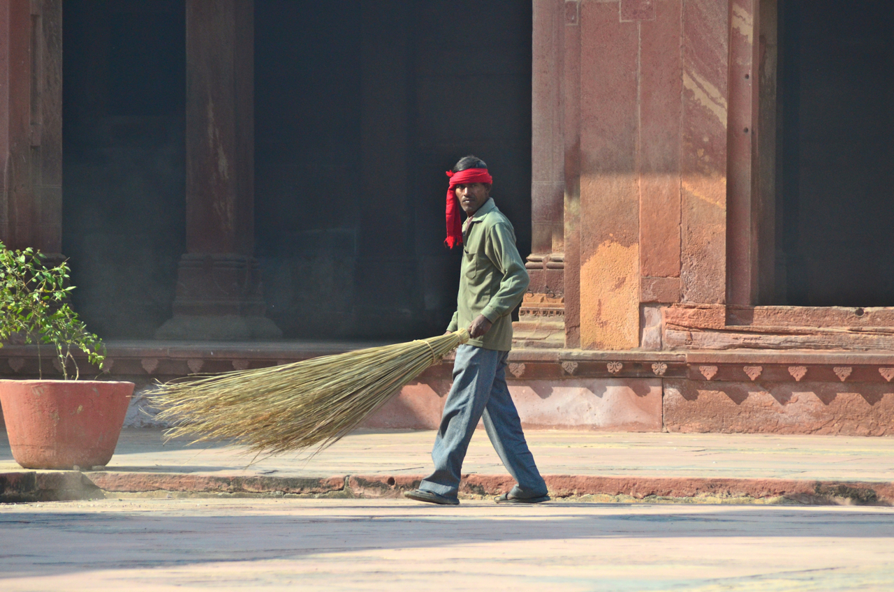 Delhi Street Sweeper